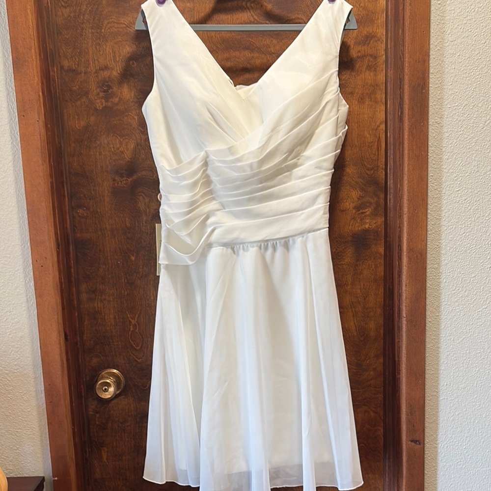 Grace Karin Elegant White Pleated Dress